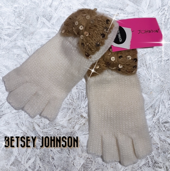 🆕️Y2K Vintage Betsey Johnson Sequins Knit Gloves - Picture 1 of 1